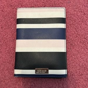 Kate spade bifold wallet